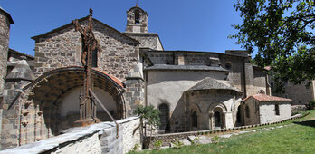 Romanes.com (Saint Pierre de Blesle)